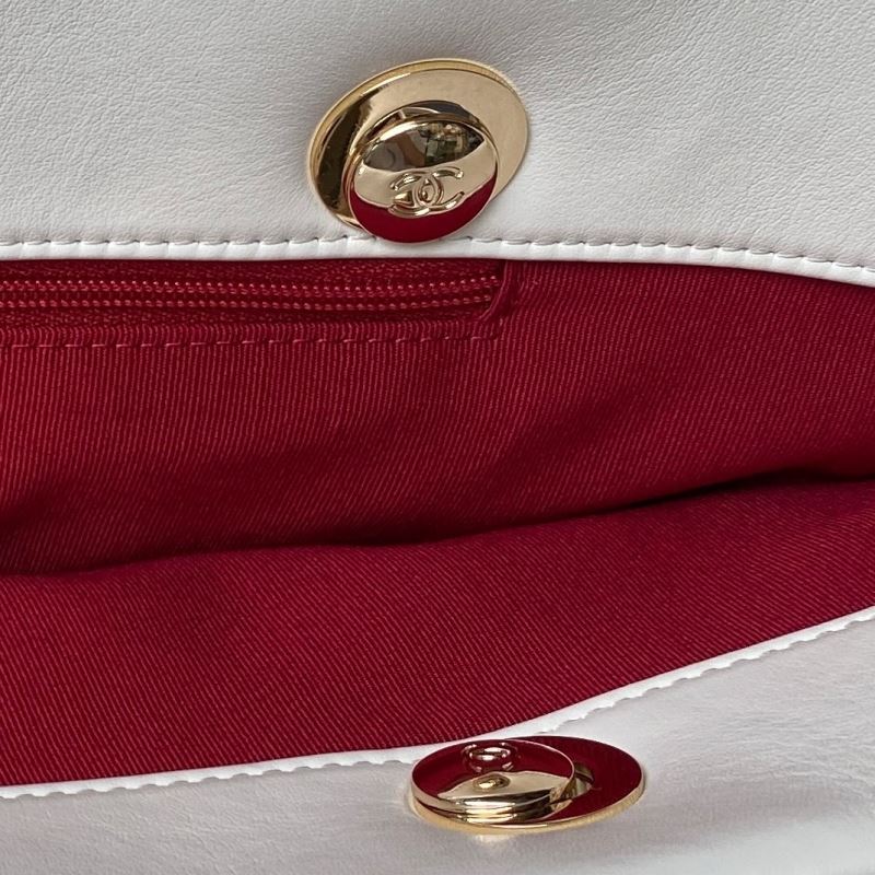 Ch**el shopping bags